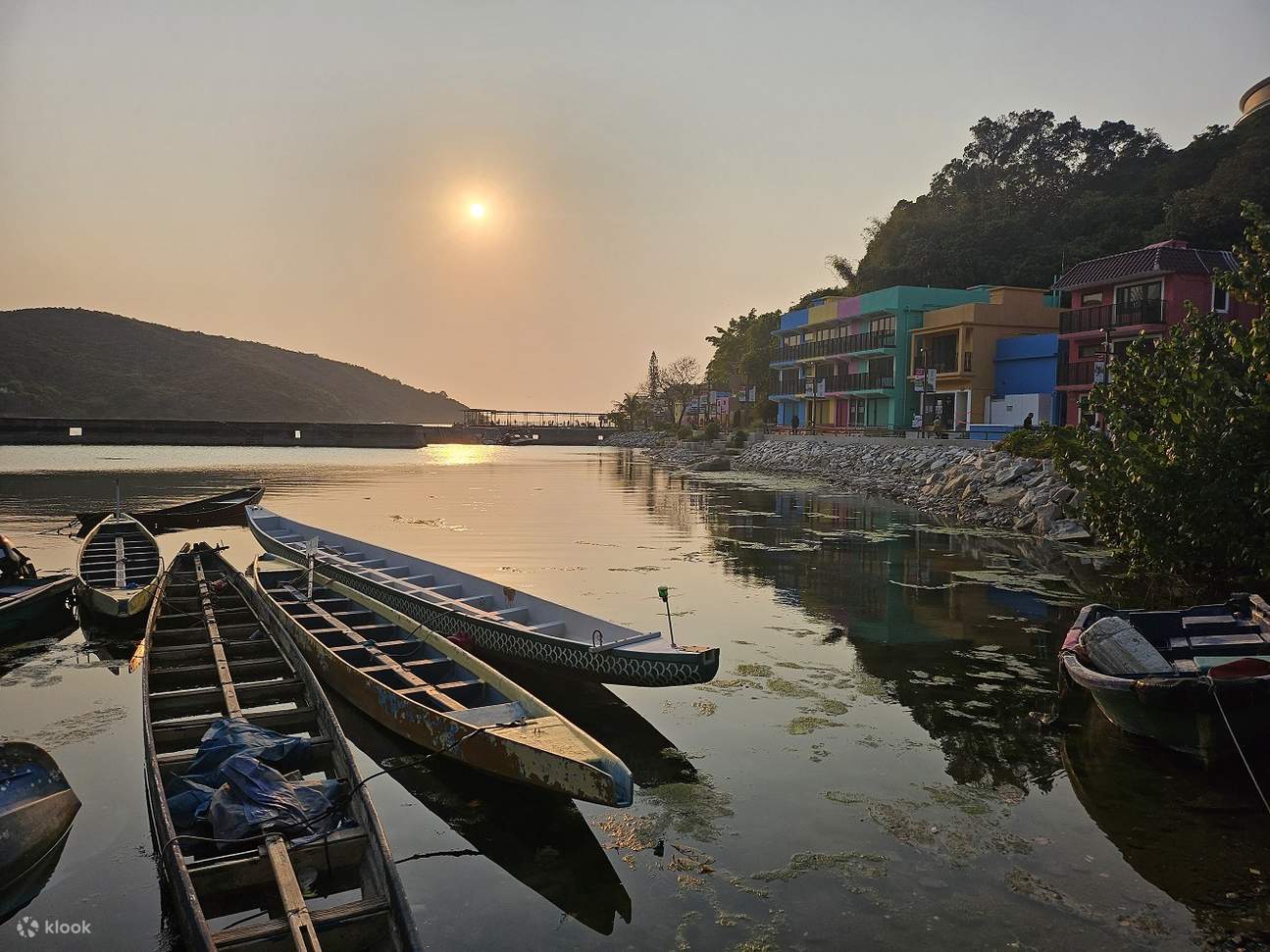 Pemandangan Matahari Terbenam
